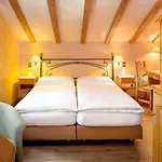 Romantica Hotel 3*