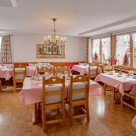 Romantica Otel 3*
