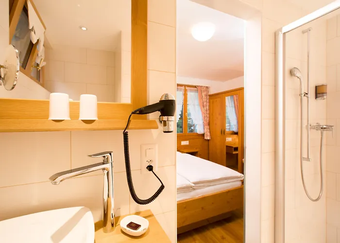 Romantica فندق 3*