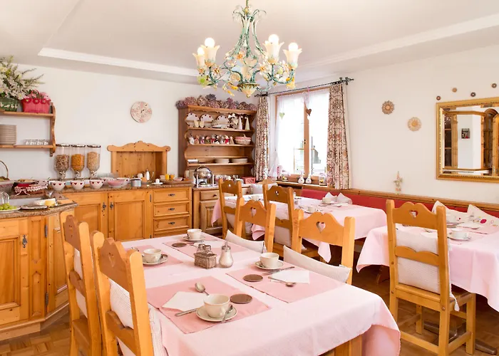 Romantica فندق زيرمات