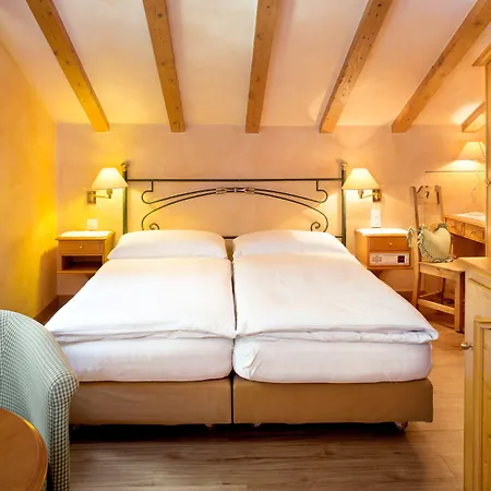 Romantica Hotel 3*