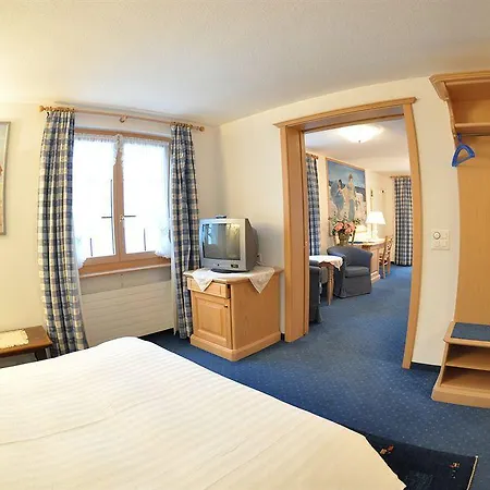 Romantica Hotel 3*