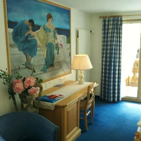 Romantica Hotel 3*